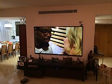 מסך 84 אניץ LG דגם LG 84UB9800 מסך 84 אניץ LG דגם LG 84UB9800