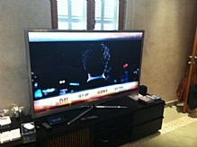 פרוייקט בתל אביב מסך "64 סמסונג D8000 פרוייקט בתל אביב מסך "64 סמסונג D8000