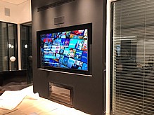 טלוויזיה QLED גודל 82 אינטש במבצע דגם QN82Q6FN | השוואת מחירים ב DVD CENTER טלוויזיה QLED גודל 82 אינטש במבצע דגם QN82Q6FN | השוואת מחירים ב DVD CENTER